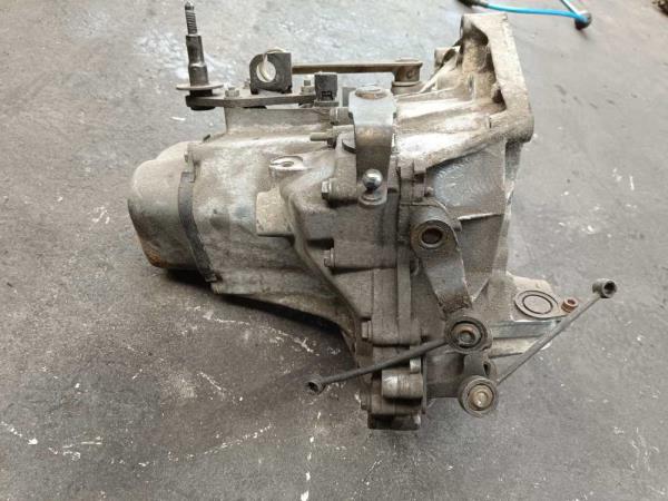 BOITE A VITESSE MANUEL PEUGEOT 206 1.1 ESSENCE - Vue 3